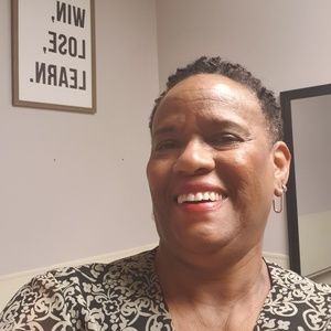 Meet your Posher, Laverne